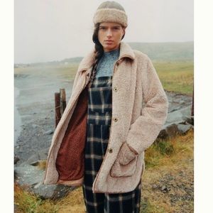 Anthropologie Amina Sherpa Coat
